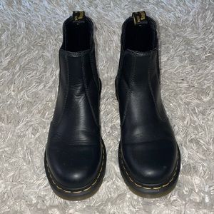 Dr Martens Chelsea Boots